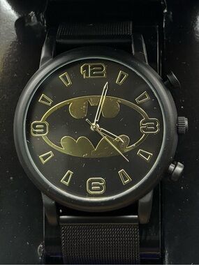 Black & Gold Batman Logo Men’s Watch - #162